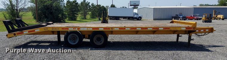 image for item KW9074 1998 Redi Haul R25210PFE  equipment trailer
