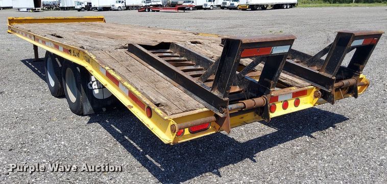 image for item KW9074 1998 Redi Haul R25210PFE  equipment trailer