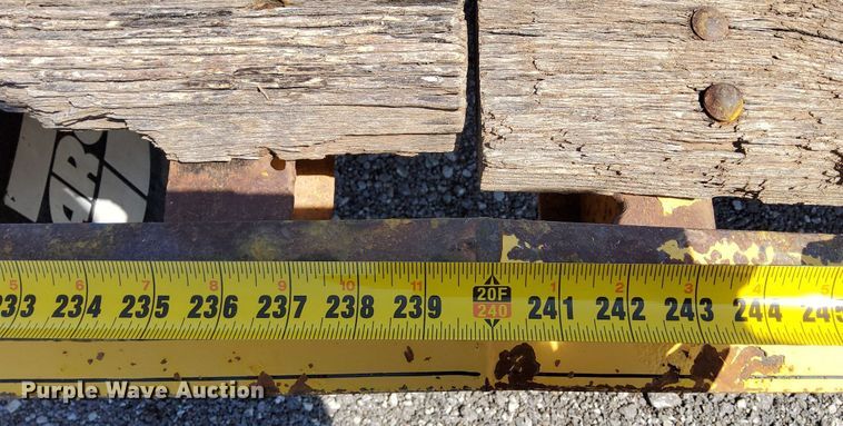 image for item KW9074 1998 Redi Haul R25210PFE  equipment trailer