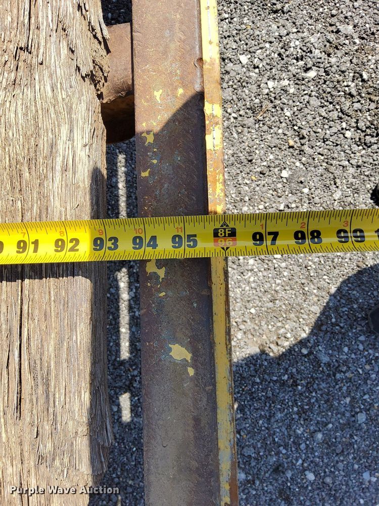 image for item KW9074 1998 Redi Haul R25210PFE  equipment trailer