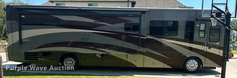 image for item KW9085 2008 Winnebago Journey  RV