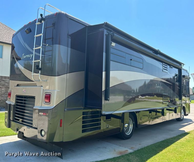 image for item KW9085 2008 Winnebago Journey  RV