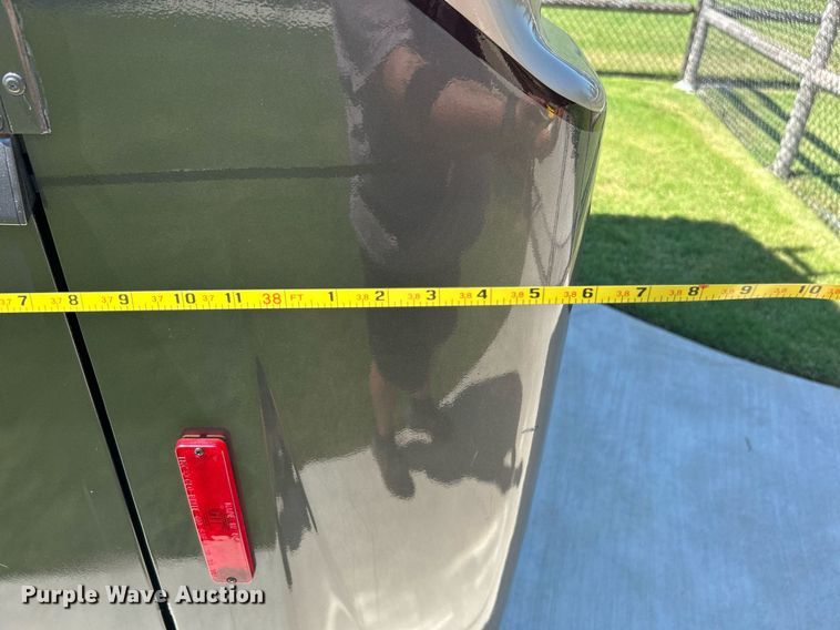 image for item KW9085 2008 Winnebago Journey  RV