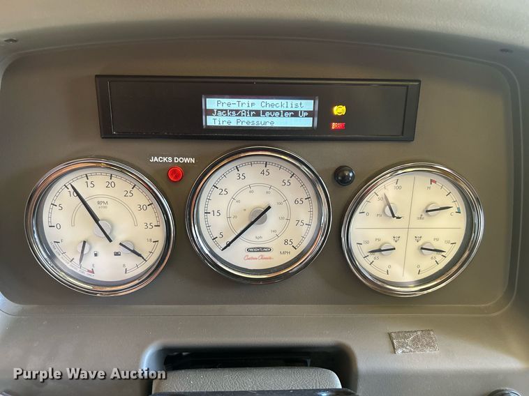 image for item KW9085 2008 Winnebago Journey  RV