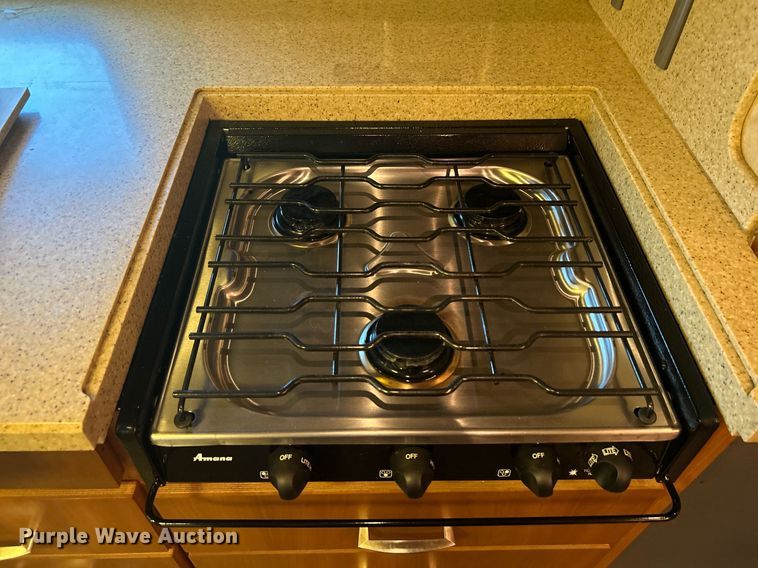 image for item KW9085 2008 Winnebago Journey  RV