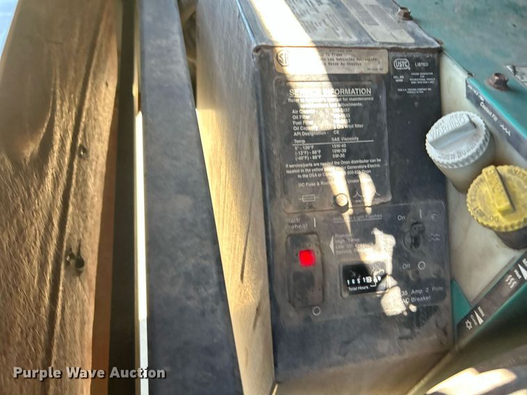 image for item KW9085 2008 Winnebago Journey  RV