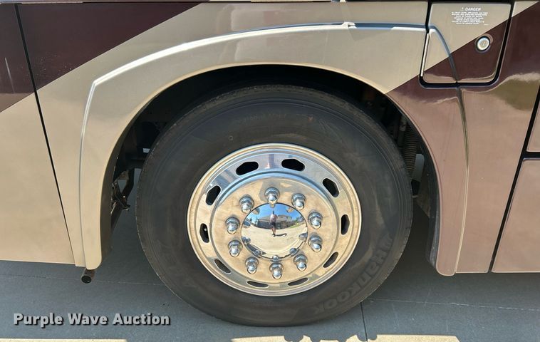 image for item KW9085 2008 Winnebago Journey  RV