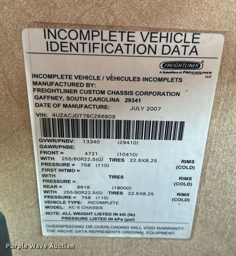 image for item KW9085 2008 Winnebago Journey  RV