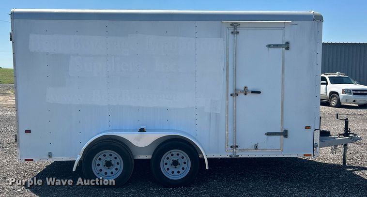 image for item KW9086 2005 Wells Cargo RF7142  enclosed cargo trailer