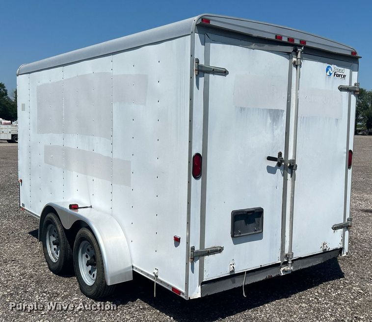 image for item KW9086 2005 Wells Cargo RF7142  enclosed cargo trailer