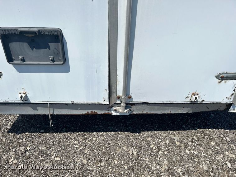 image for item KW9086 2005 Wells Cargo RF7142  enclosed cargo trailer