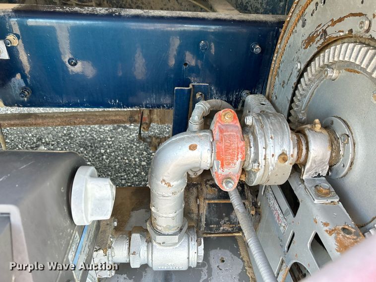 image for item KW9094 2006 Kenworth  fuel truck