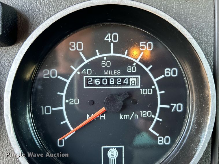 image for item KW9094 2006 Kenworth  fuel truck