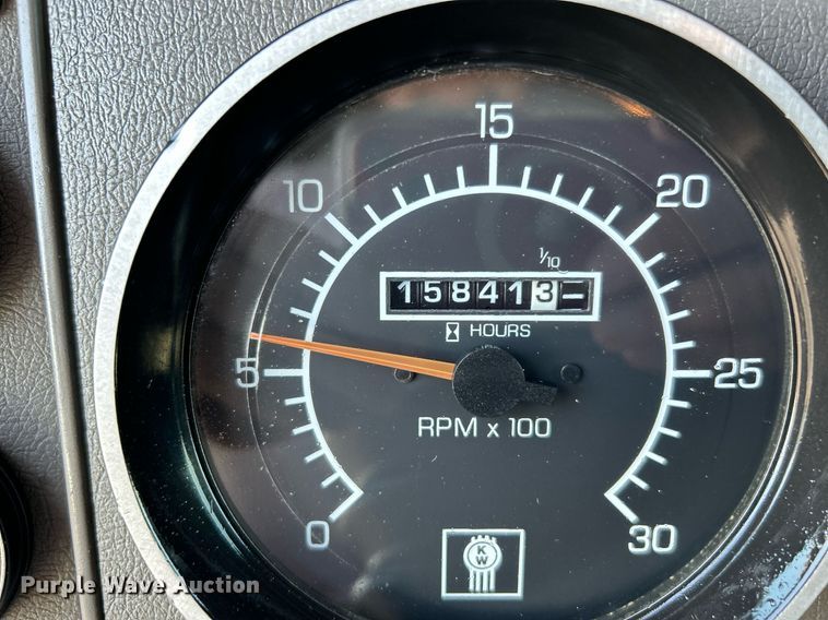 image for item KW9094 2006 Kenworth  fuel truck