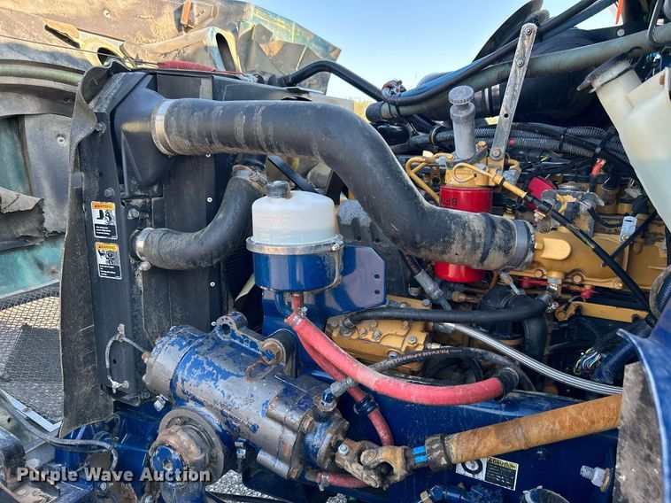 image for item KW9094 2006 Kenworth  fuel truck