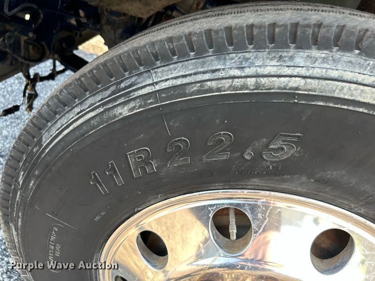 image for item KW9094 2006 Kenworth  fuel truck