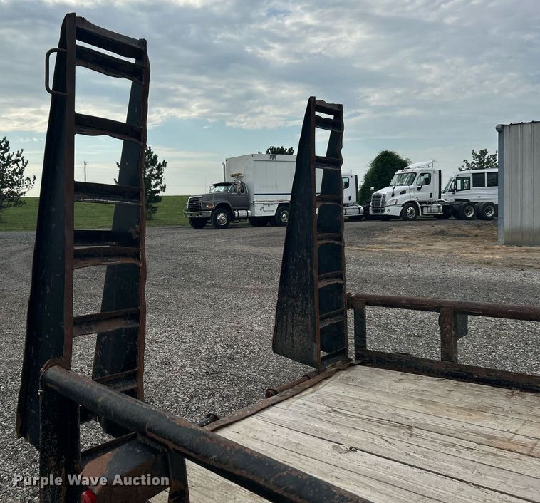 image for item KW9131 2017 Tem-Trail  utility trailer