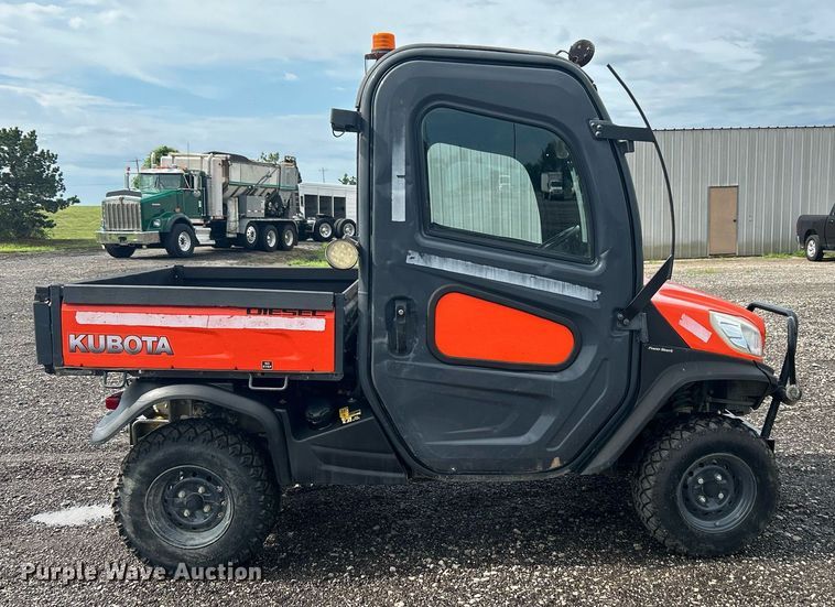 image for item KW9162 2011 Kubota RTV-X1100C  utility vehicle