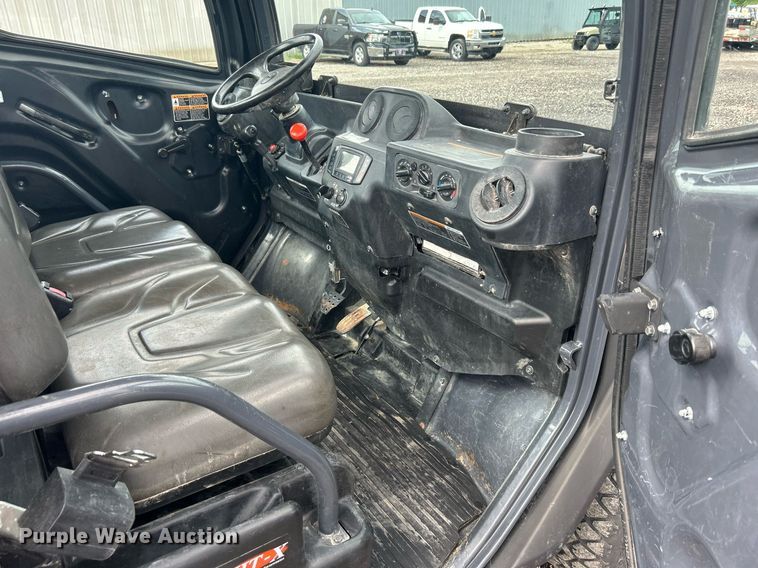 image for item KW9162 2011 Kubota RTV-X1100C  utility vehicle