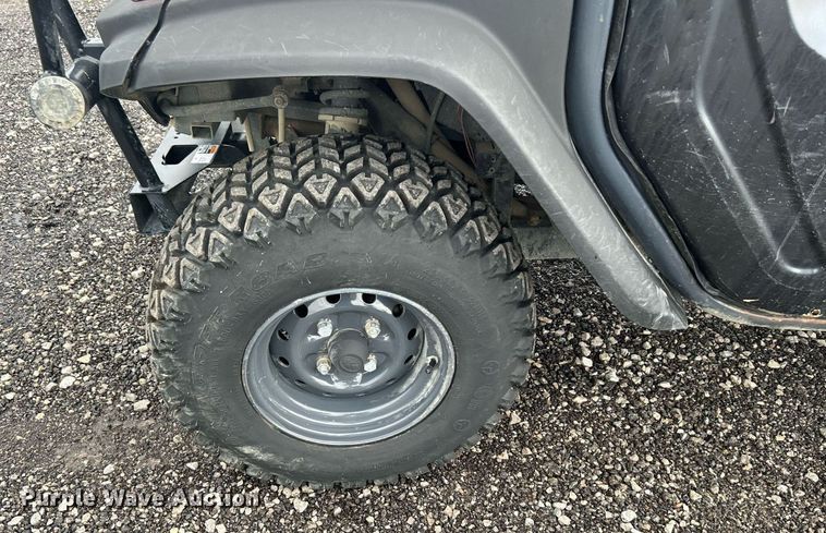 image for item KW9162 2011 Kubota RTV-X1100C  utility vehicle