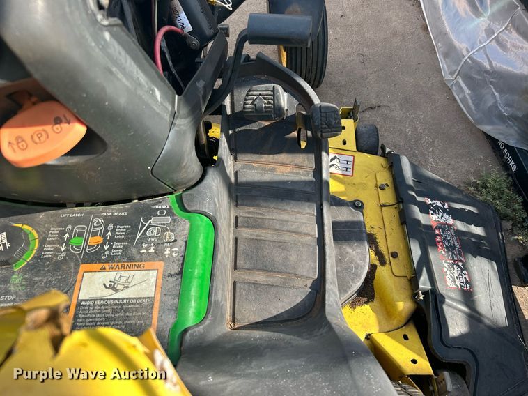 image for item LE9770 (3) lawn mowers