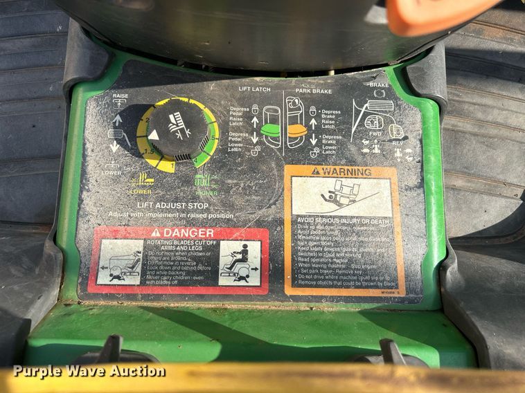 image for item LE9770 (3) lawn mowers