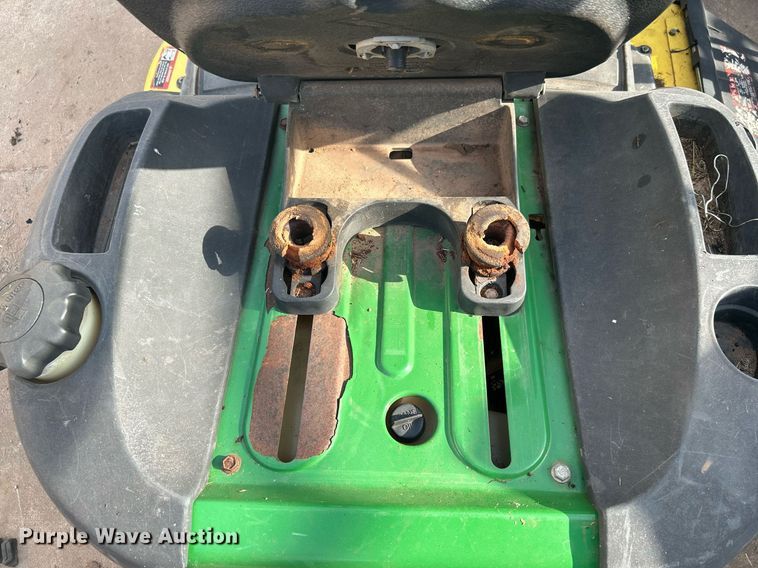 image for item LE9770 (3) lawn mowers