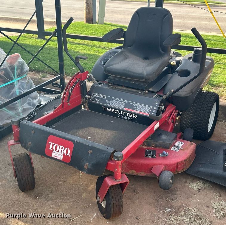 image for item LE9770 (3) lawn mowers