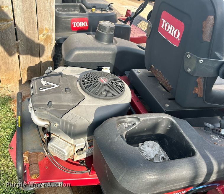 image for item LE9770 (3) lawn mowers