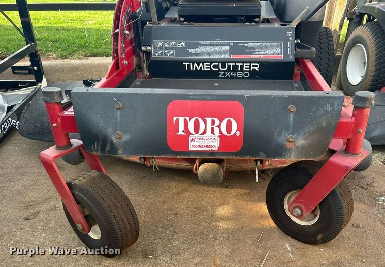 image for item LE9770 (3) lawn mowers