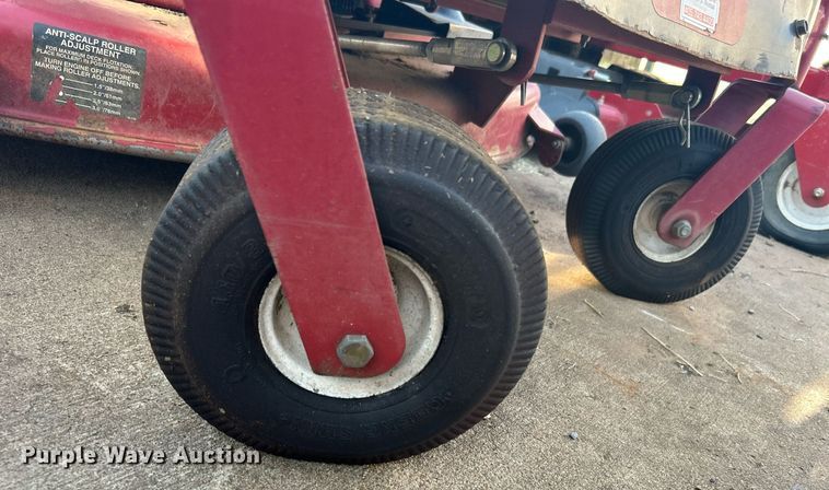 image for item LE9770 (3) lawn mowers