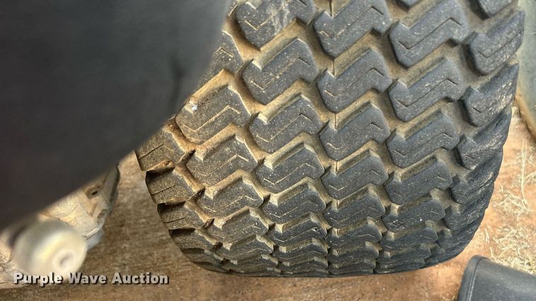 image for item LE9770 (3) lawn mowers