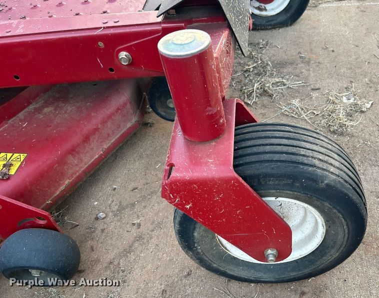 image for item LE9770 (3) lawn mowers