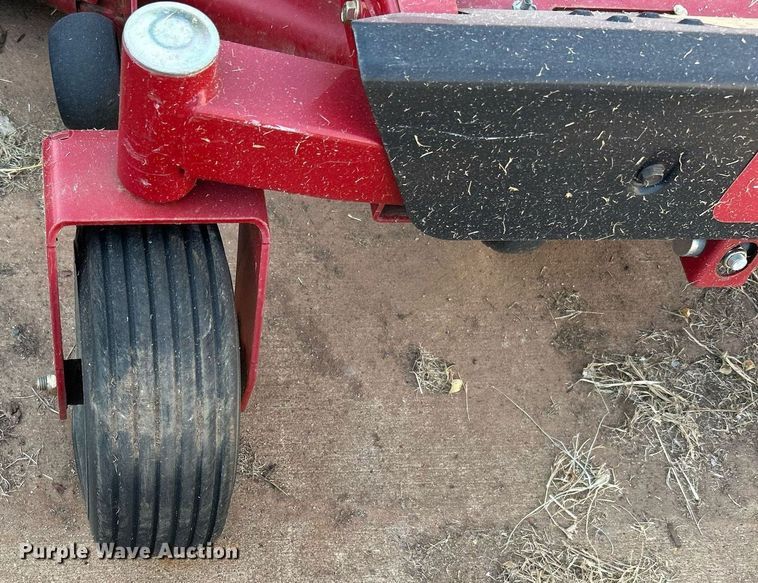 image for item LE9770 (3) lawn mowers