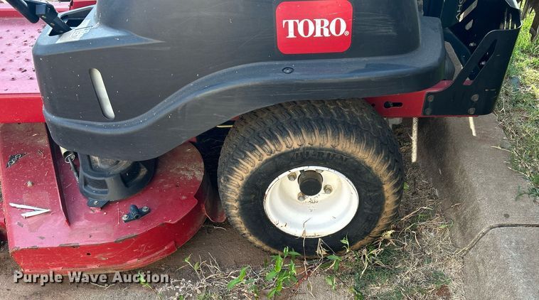 image for item LE9770 (3) lawn mowers