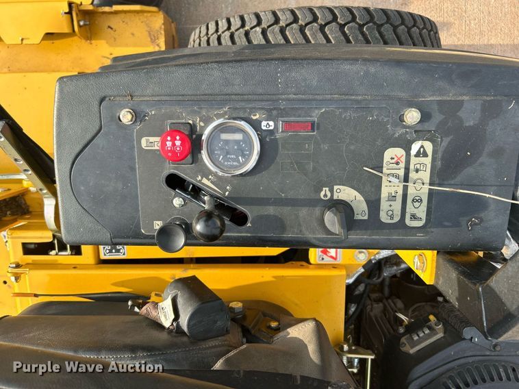 image for item LE9772 Hustler  ZTR lawn mower