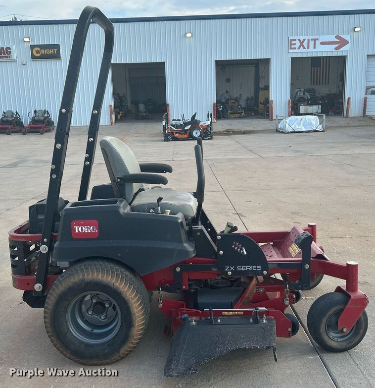 image for item LE9773 Toro ZX Series  ZTR lawn mower