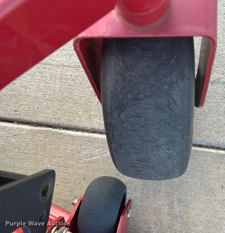 image for item LE9773 Toro ZX Series  ZTR lawn mower