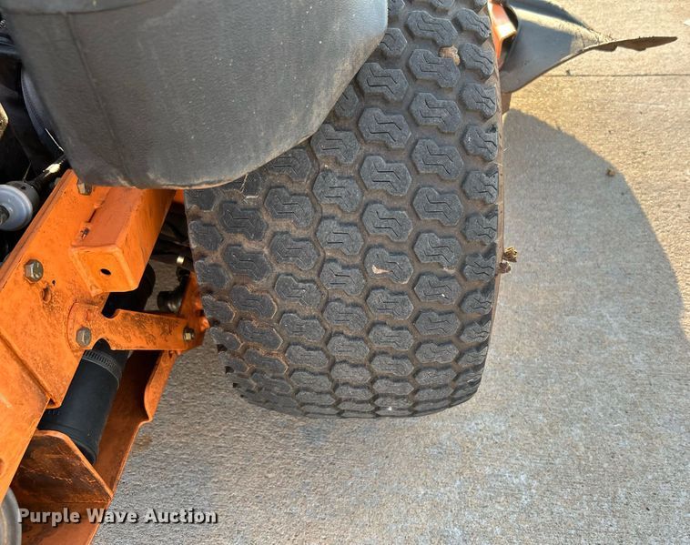 image for item LE9776 Scag Tiger Cat  ZTR lawn mower