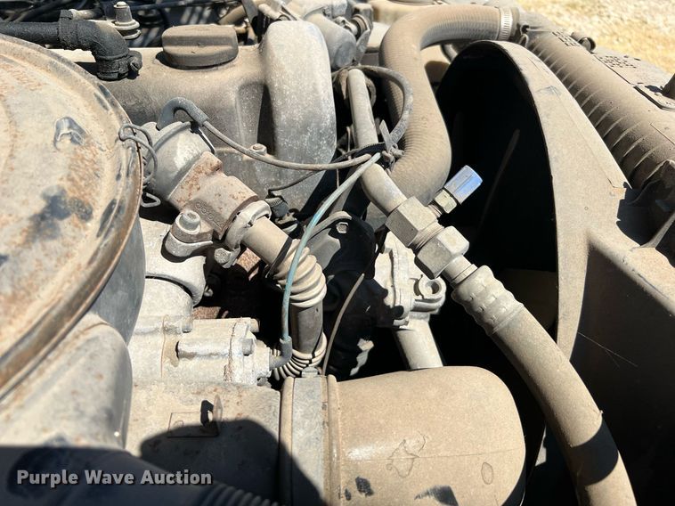 image for item LF9418 1985 Mercedes Benz 300D