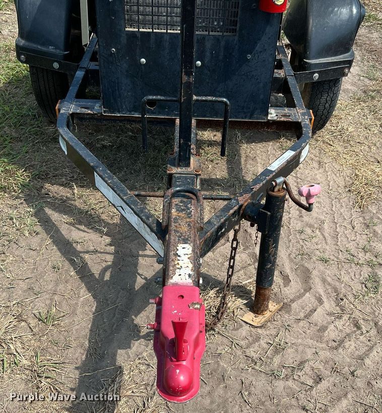 image for item LF9425 2017 Lincoln Electric Vantage 300  welder/generator