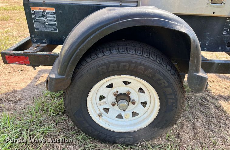 image for item LF9425 2017 Lincoln Electric Vantage 300  welder/generator