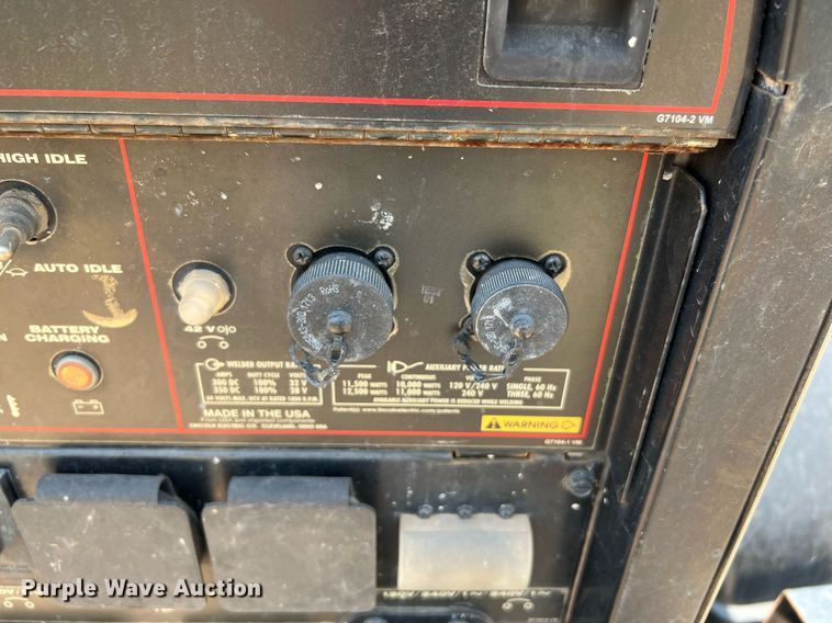 image for item LF9427 2017 Lincoln Electric Vantage 300  welder/generator