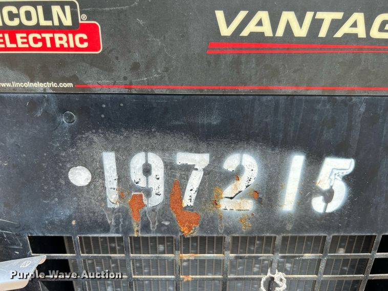 image for item LF9427 2017 Lincoln Electric Vantage 300  welder/generator