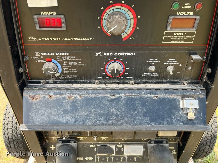 image for item LF9428 2018 Lincoln Electric Vantage 300  welder/generator