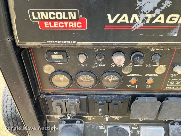 image for item LF9428 2018 Lincoln Electric Vantage 300  welder/generator