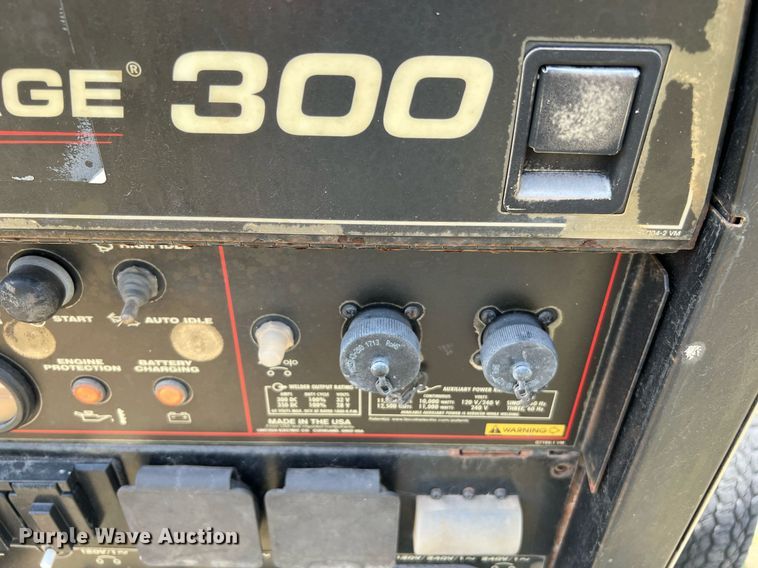image for item LF9428 2018 Lincoln Electric Vantage 300  welder/generator