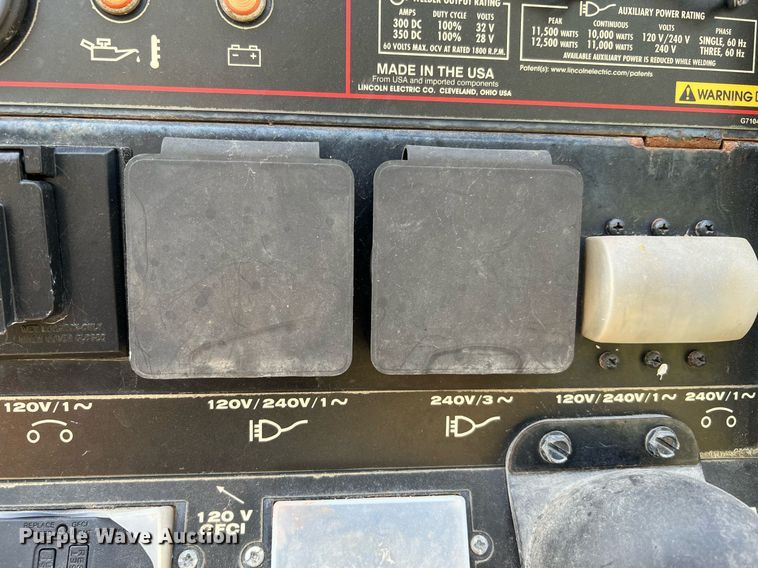 image for item LF9428 2018 Lincoln Electric Vantage 300  welder/generator