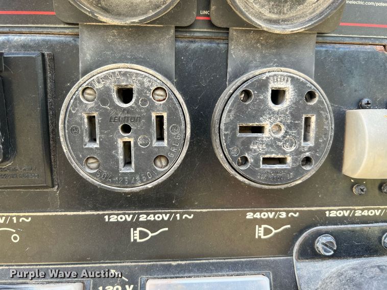 image for item LF9428 2018 Lincoln Electric Vantage 300  welder/generator