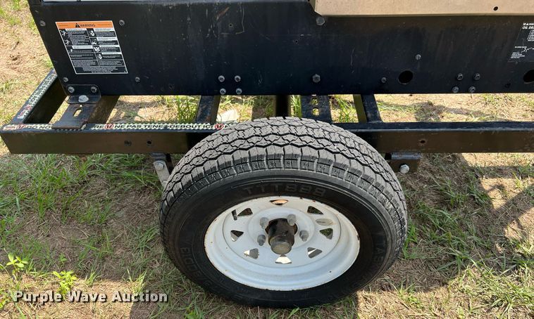 image for item LF9428 2018 Lincoln Electric Vantage 300  welder/generator